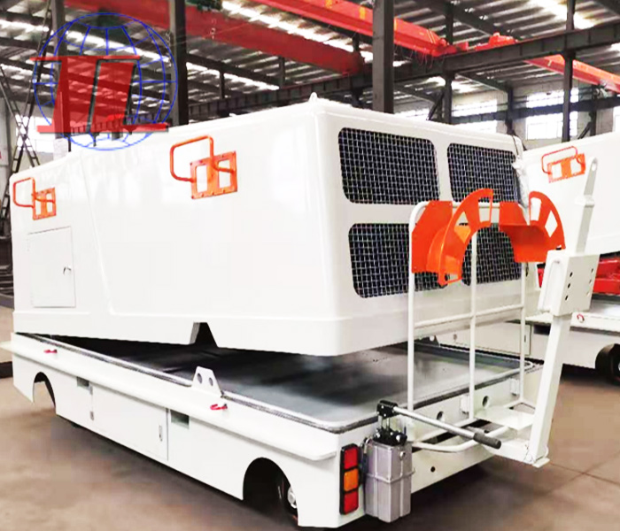 山东机场用自行多功能车