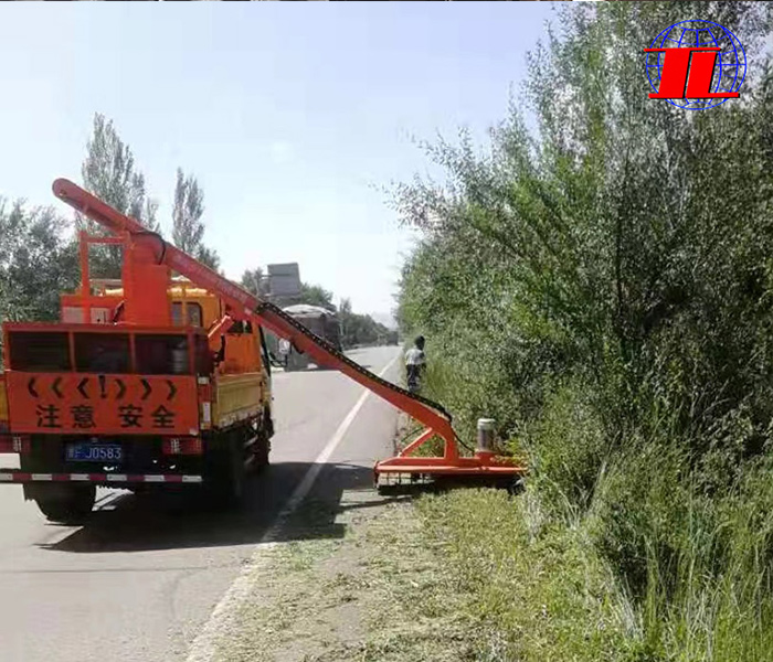 山东绿篱修剪车